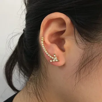 TDQUEEN Putá Náušnice Pre Ženy Punk Rock Povoliť Bts Ucho Príslušenstvo Jednoduchý Módny Návrhár Šperkov z Ocele Krásne Earings