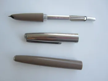 Nový staré zásoby Vintage Krídlo Spieva 613 irídium plniace pero s originálnym box Hladké písanie, písacie potreby študentov denného zberu