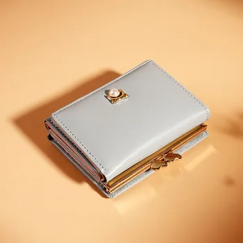 Kórejský Štýl Žien Peňaženka v Tvare Srdca Kovovú Sponu Mince Kabelku Tvorivé Multifunkčné Dámske Krátke Tri-Fold Pearl Snap Peňaženky