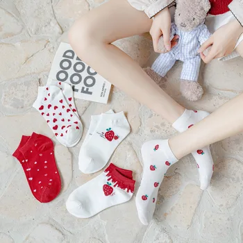 Cartoon ponožky roztomilý členok jahoda sokken japonsko módny návrhár calcetines harajuku chaussette femme ženy bavlna zábavné meias
