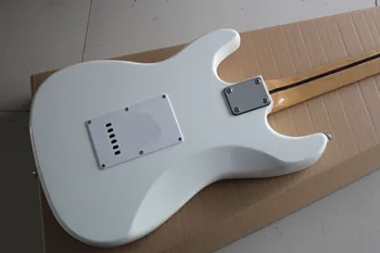 Factory store-bieleho tela HSS snímače ST podpis javorový hmatník 6 reťazcové Elektrické Gitary Guitarra