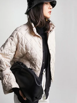 Warm-Vedenie Bavlnené Oblečenie Ženy 's 2020 Zimné Farbou Stojan Golier Dlhý Rukáv Single-Breasted Ultra-Light Krátka Srsť